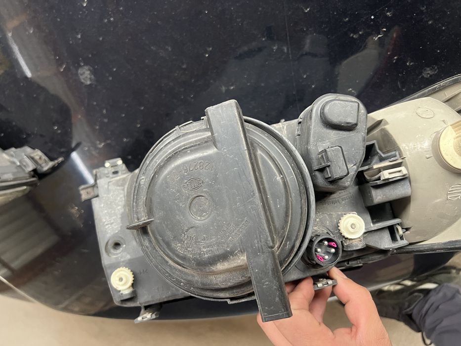 Фары ауди с4 привозной из европы