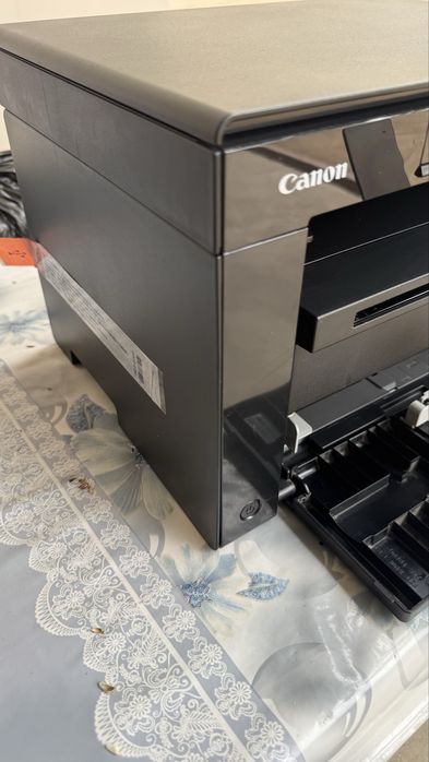 Как новый canon 3010 в отличном состояние sotiladi