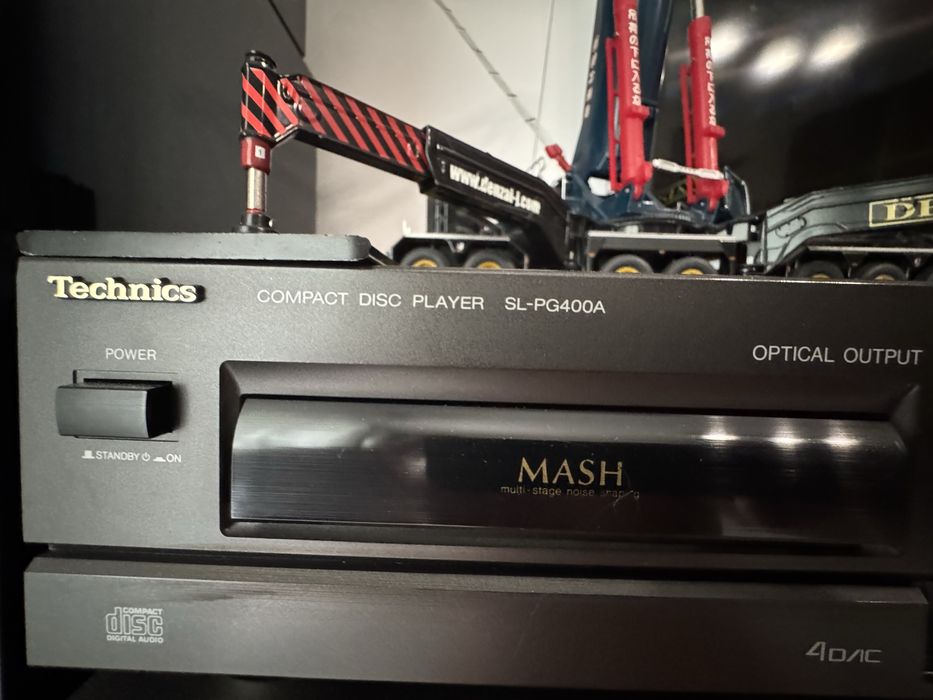 Linie Technics din 4 componente