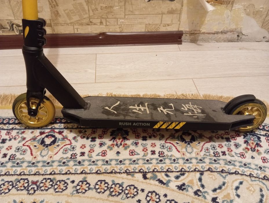 Продаю трюковой самокат