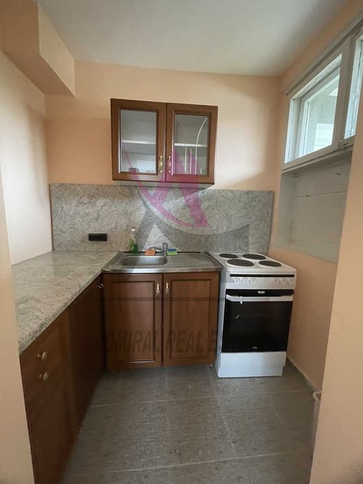 Дава се под наем Тристаен апартамент в Варна, м-т Евксиноград - 70 кв.м за 500 € - Снимка #1