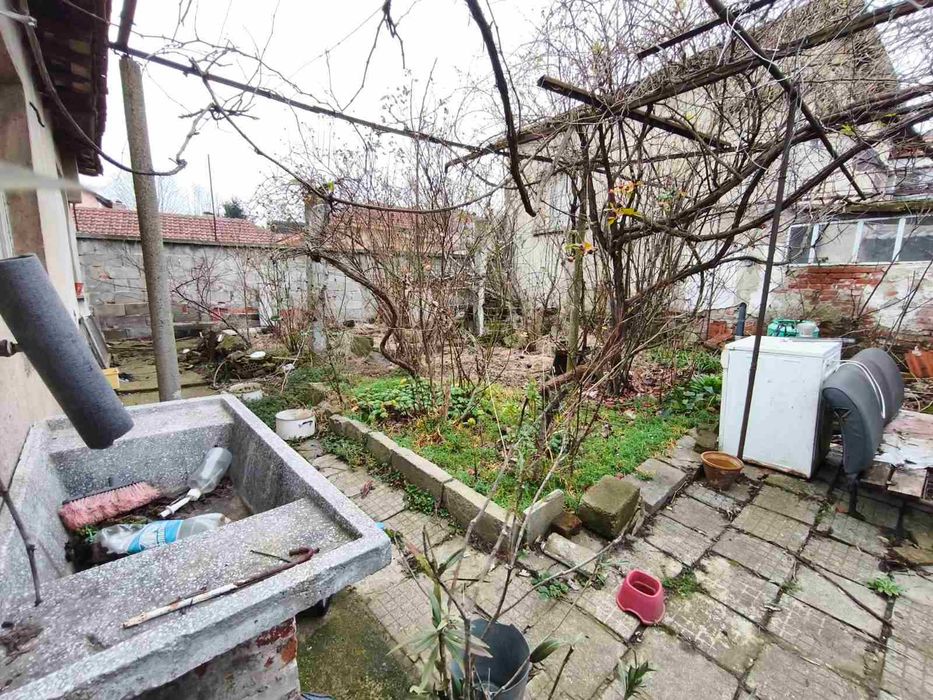 Продава се Къща в Ямбол, Боровец - 60 кв.м за 510 €/кв.м - Снимка #3