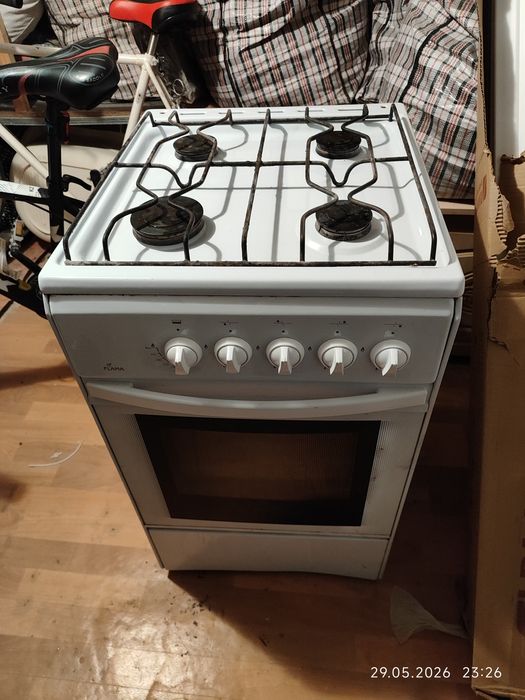 Продам газовый плита с духовкой