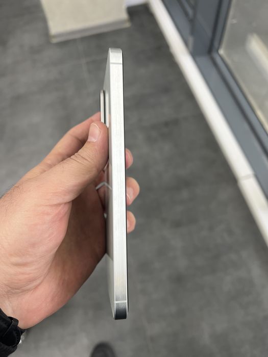 Продается самсунг А56 256GB отличное состояние