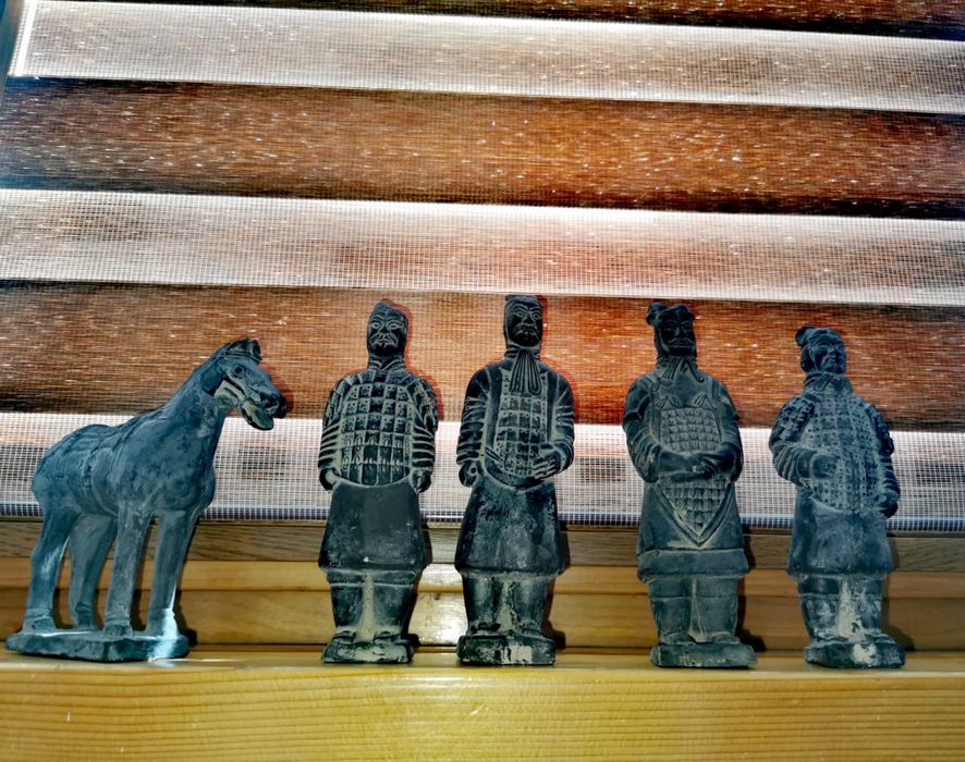 Керамична фигура статуя скулптура голяма авторска подписана колекция