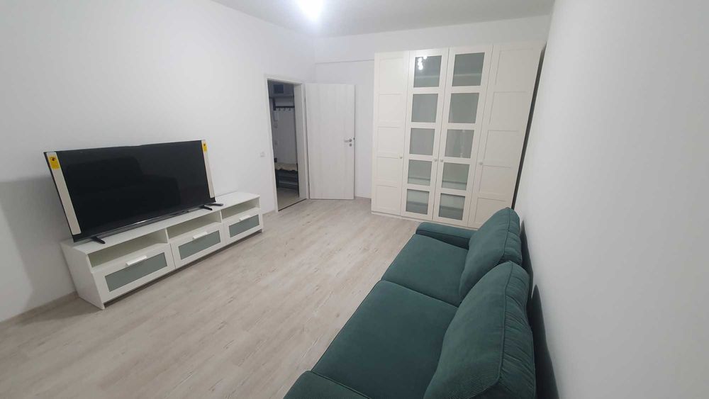 Vand apartament doua camere decomandat