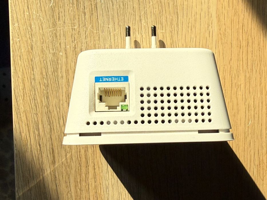 Wi-Fi екстендер LINKSYS  RE7000
