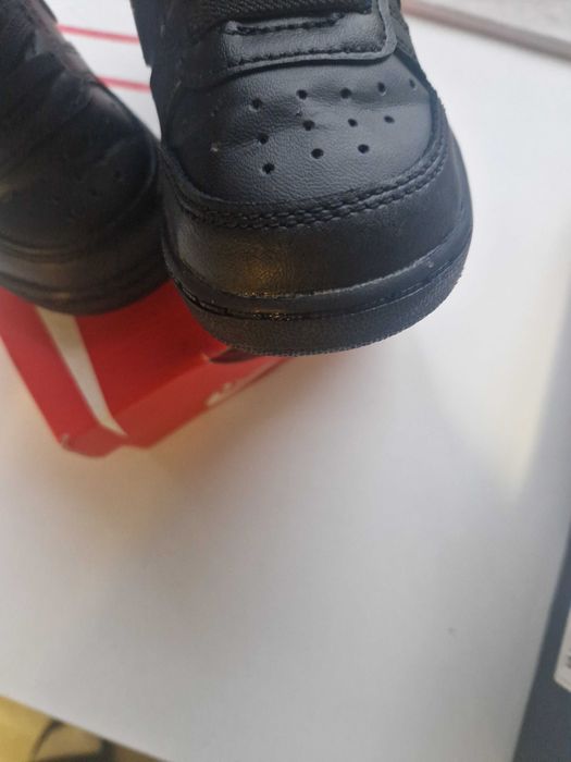 Pantofi Nike marimea 23