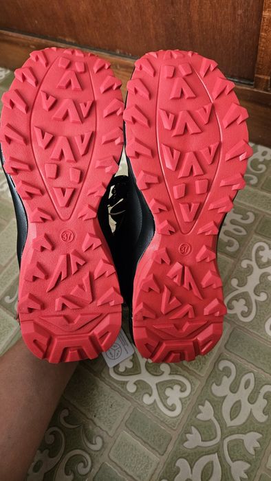 Нови боти 37 номер