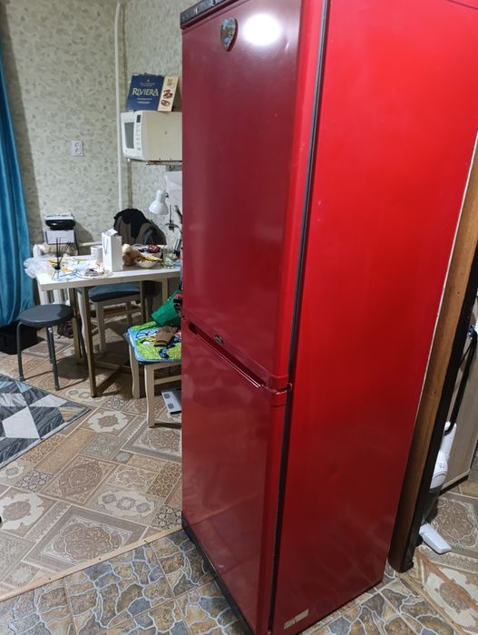 Продам холодильник