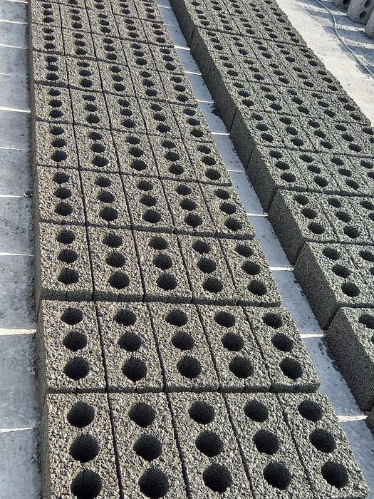 Шлакоблок строительный