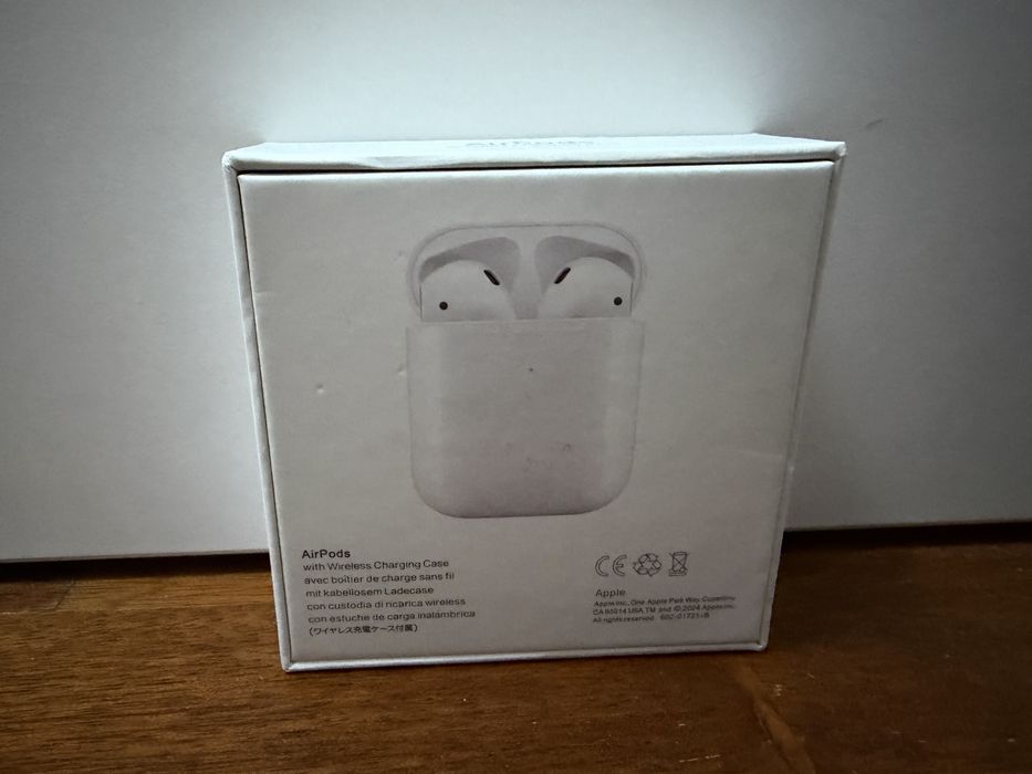 Apple AirPods