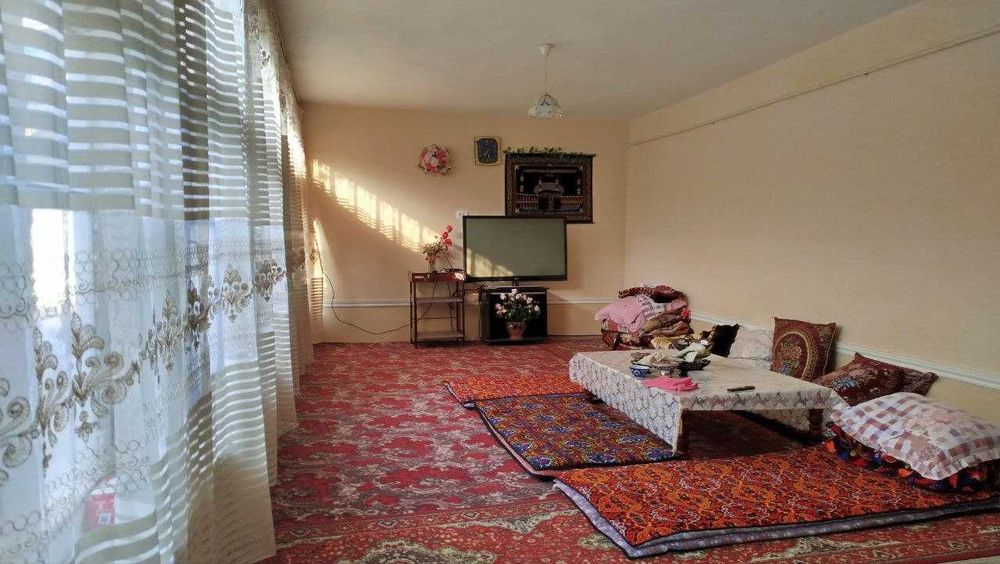 Продаётся дом г.Бука,7 соток 71000 usd! Уй Сотилади Бука ш!