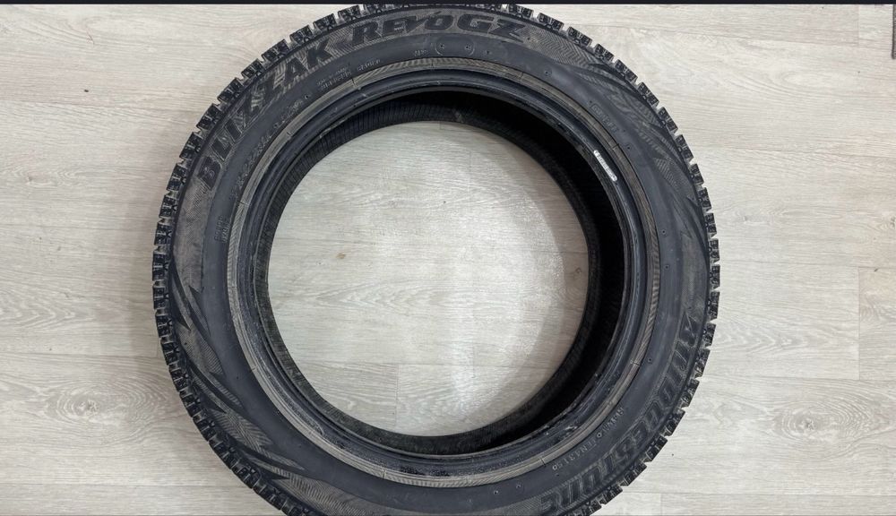 Покрышка Комплект