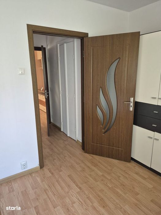 Apartament 2 camere semidecomandat mobilat utilat central garii