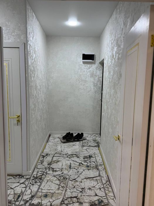 Квартира сотилади срочна