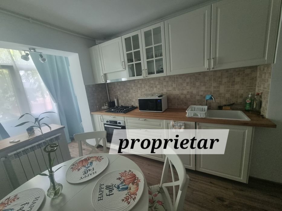 Ap 2camere de inchiriat Dristor, centrala si loc de parcare