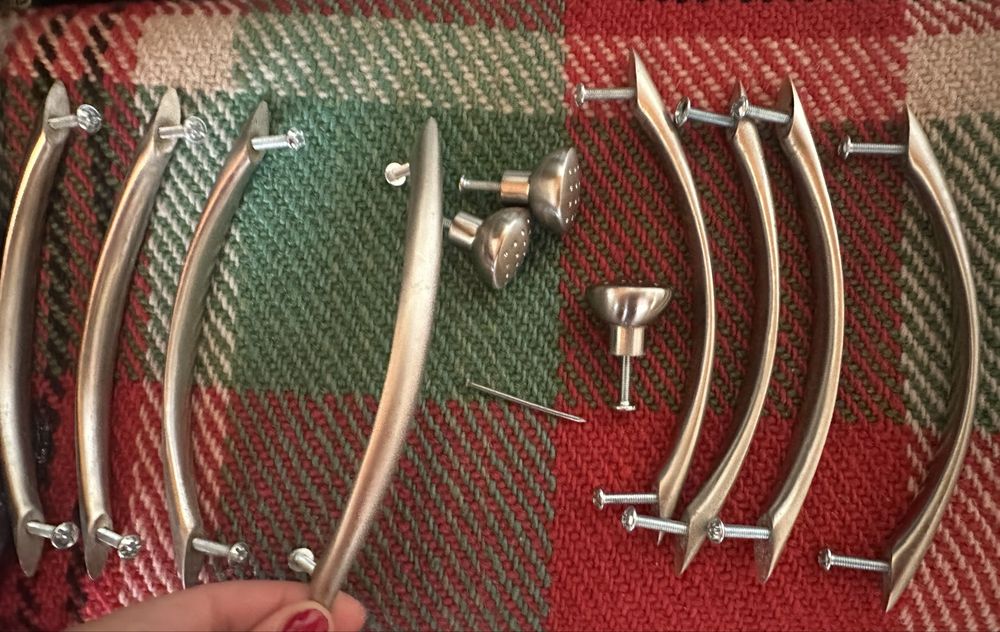 Дръжка от гардероб и скрин