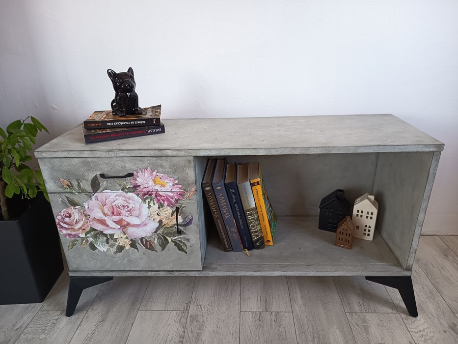 Шкаф в индустриален стил