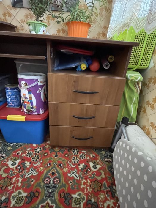 Стол письменный/компьютерный