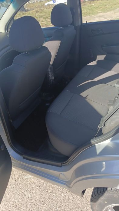 Vând Chevrolet an 2008