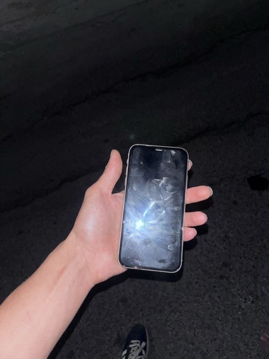 Iphone 11 ideallllll