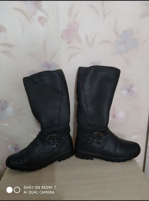 Сапоги женские кожаные с высоким голонищем