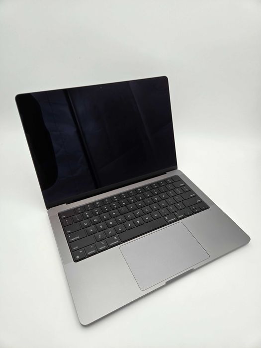 MacBook Pro 14” (2023) – M2 Pro – 16GB – 512GB
