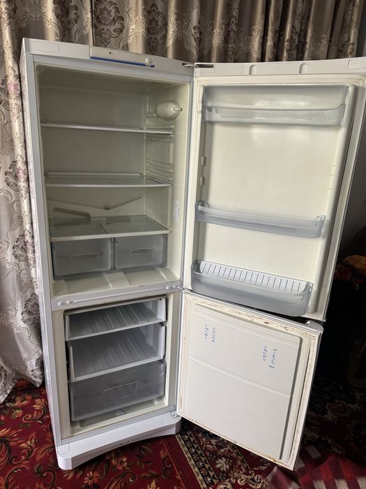 Холодильник Индезит