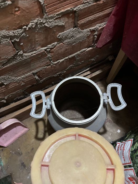 Butoi plastic mediu muraturi