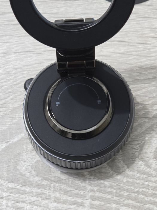 Suport telefon MagSafe rotativ 360° – negru, nou