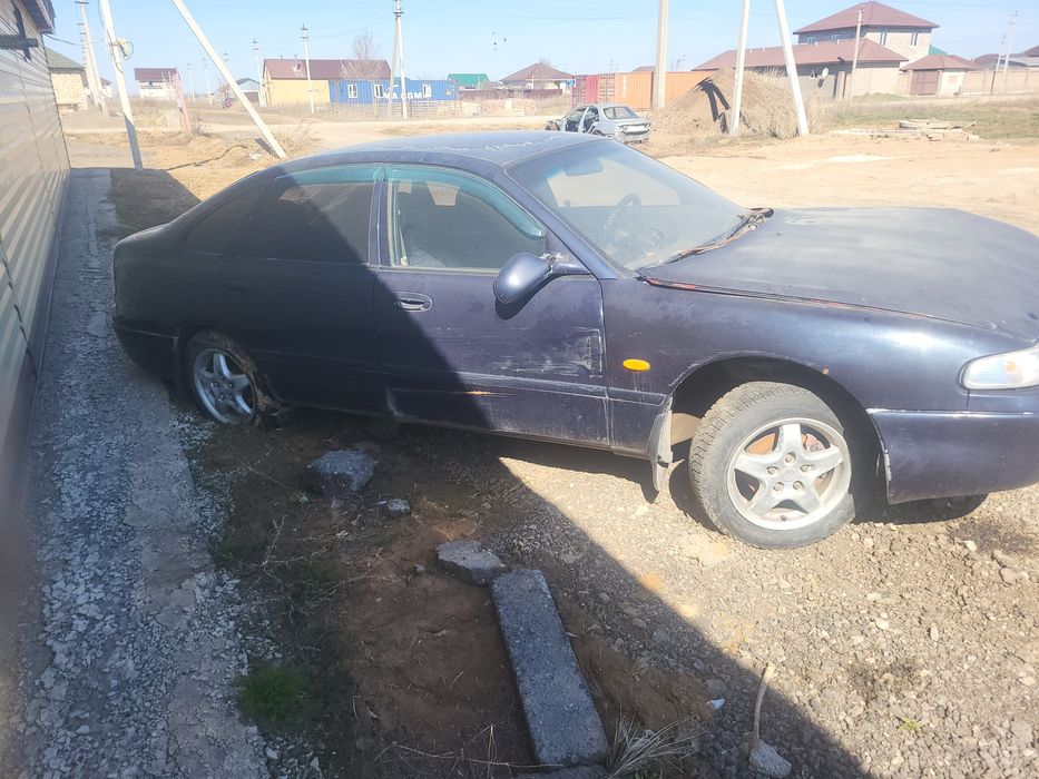 Продам мазду кронос