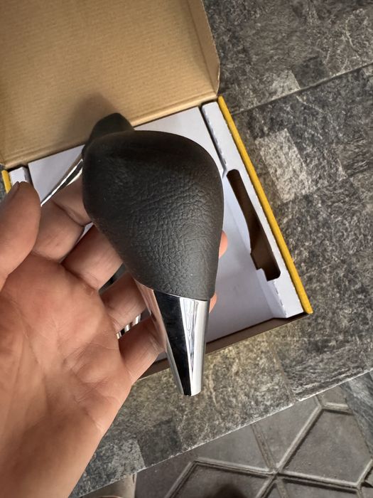 Ручка на селектор Toyota