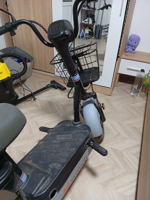 Scuter electric in stare nuna
