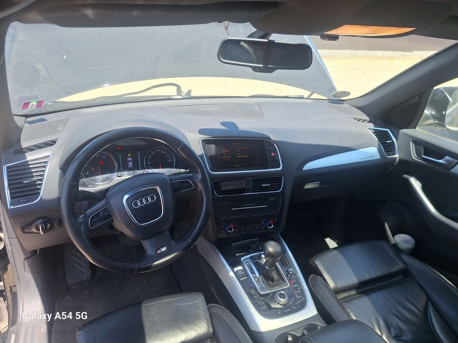 Plansa bord completa  Audi Q5 Europa