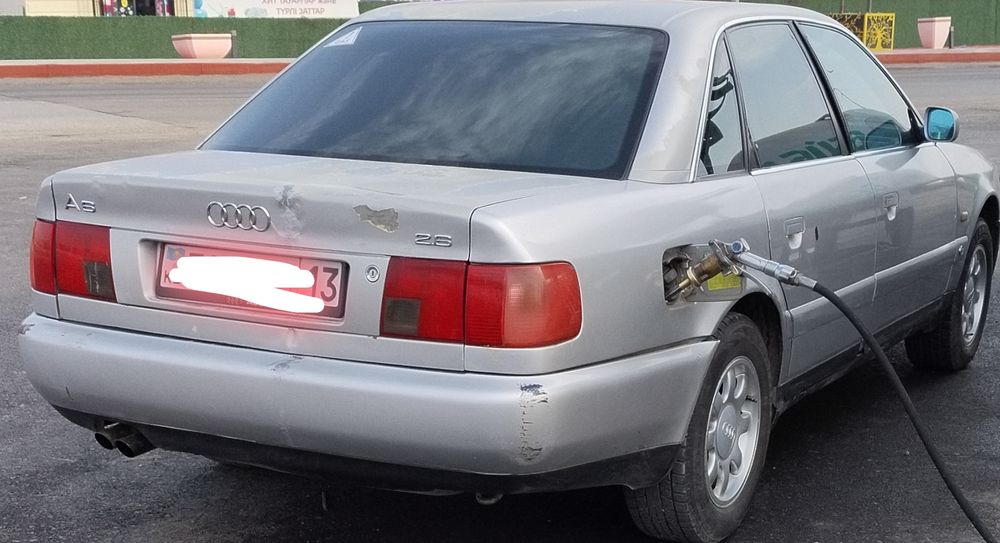 Ауди а6 2.6 механика 1995 жылғы