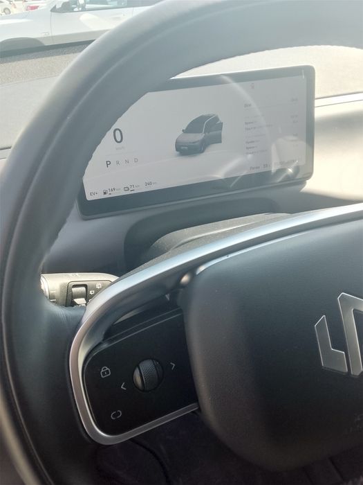 Leapmotor c16 сотилади