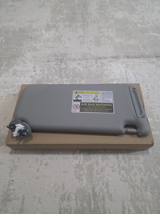 Козырёк левый TOYOTA RAV4 ACA30