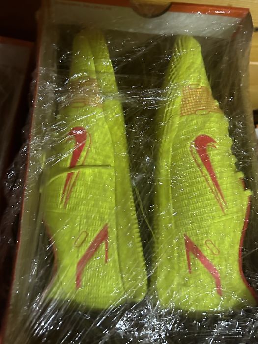 Бутонки найк