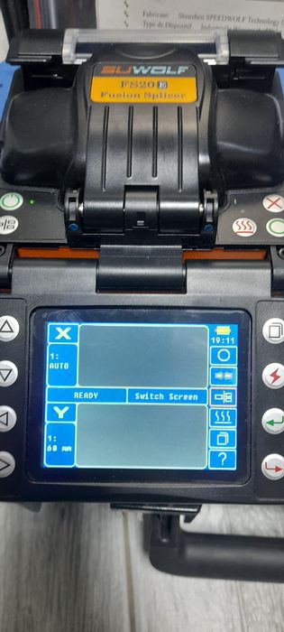 Apară de lipit/sudat fibra optica