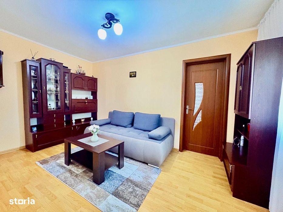 Apartament 3 camere – Etaj 1– Petrisor