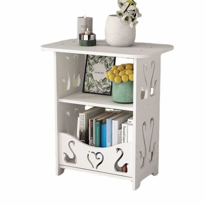 Компактна бяла PVC маса с декоративни изрязани орнаменти и три нива за