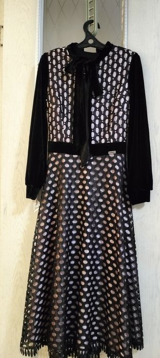 Платье -15000 тенге