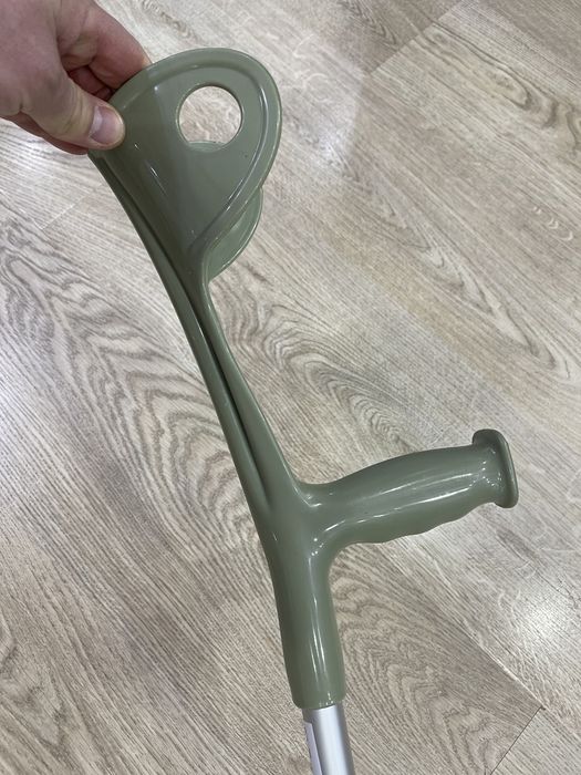 трость, трость локтевая