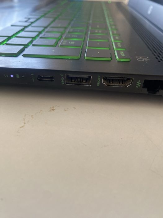 Ноутбук HP pavilion срочно