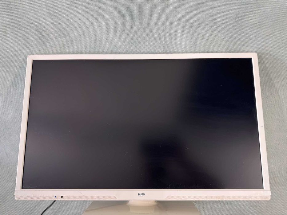 Телевизор - Bush 24 inch / Smart A7