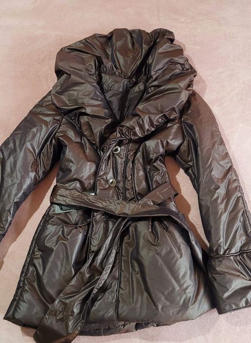 елегантно дамско зимно яке в тъмен кафяв/шоколадов цвят.