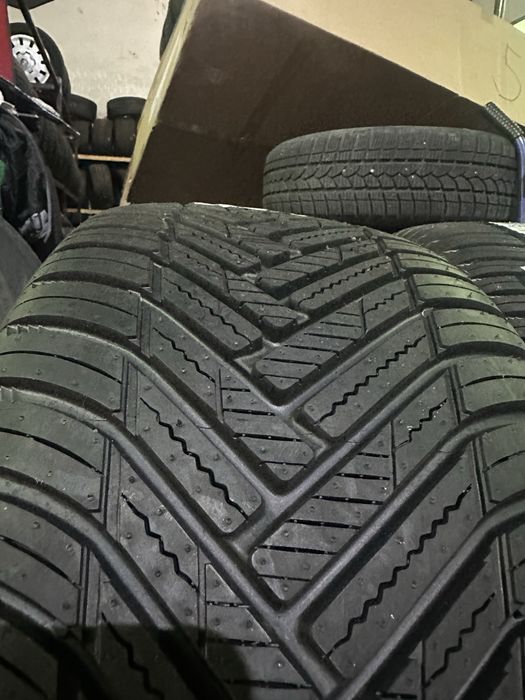 CAUCIUCURI 235 45 17 Iarna NOI Hankook Oferta 500 lei Ambele