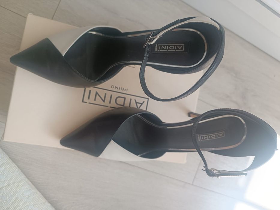 Туфли " AIDINI" Италия