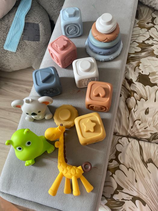Игрушки для малышей
